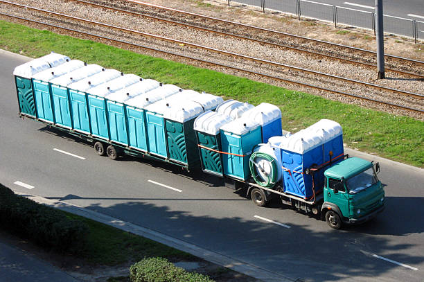 Portable Toilet Options We Offer in West Park, CA